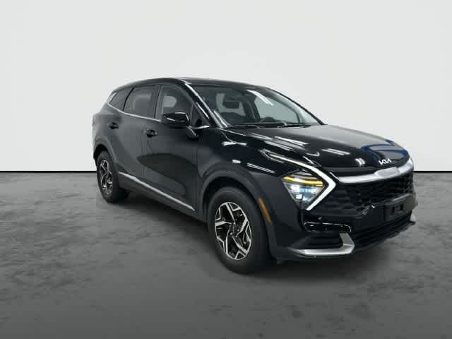2025 Kia Sportage photo 6 of 32
