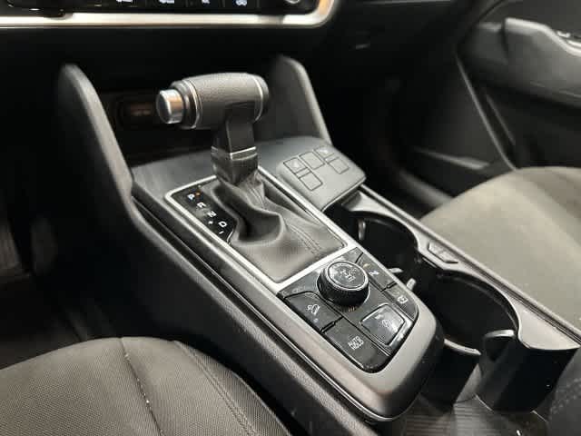 2025 Kia Sportage photo 24 of 32