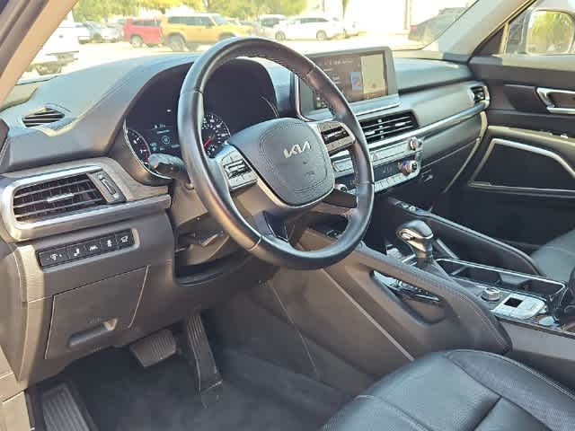 2022 Kia Telluride photo 10 of 31