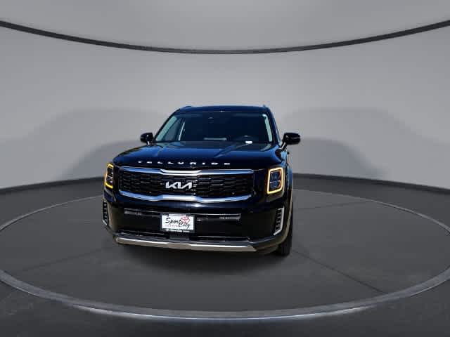 2022 Kia Telluride photo 3 of 31