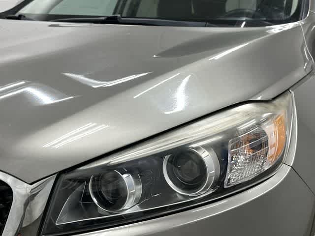 2017 Kia Sorento LX Titanium Silver at HGreg Houston