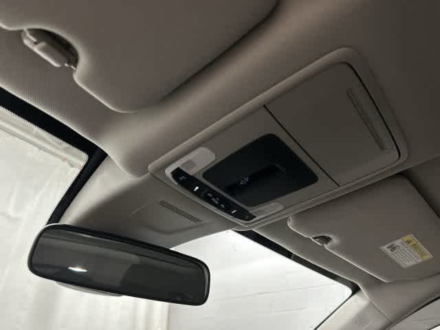 2027 Honda CR-V photo 20 of 31