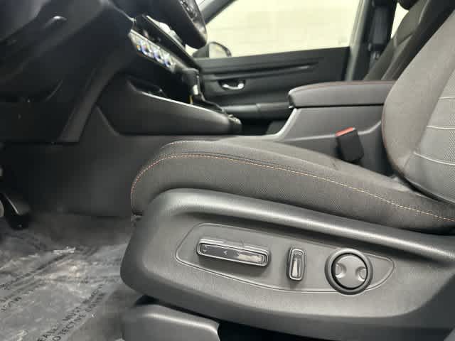 2027 Honda CR-V Hybrid photo 25 of 31