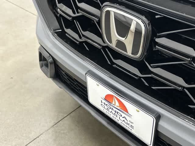 2027 Honda CR-V Hybrid photo 29 of 31