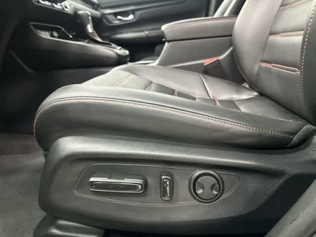 2025 Honda CR-V Hybrid Sport-L Crystal Black Pearl at Beck & Masten Kia