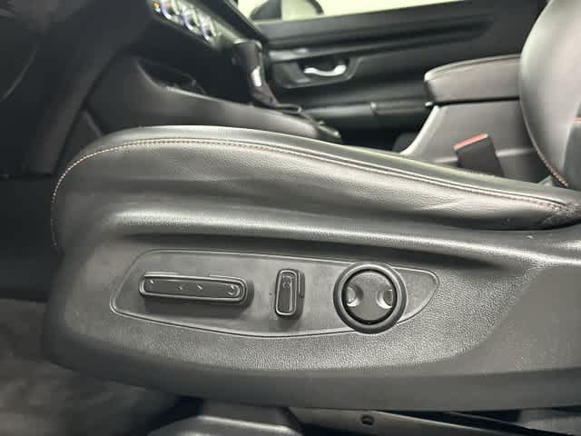 2024 Honda CR-V Hybrid photo 24 of 30