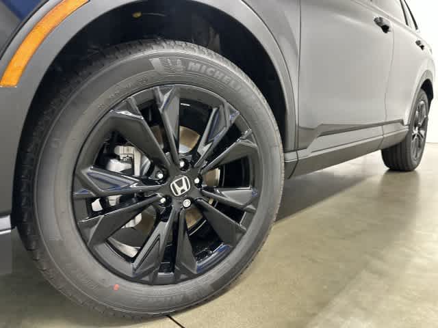 2026 Honda CR-V Hybrid photo 29 of 33