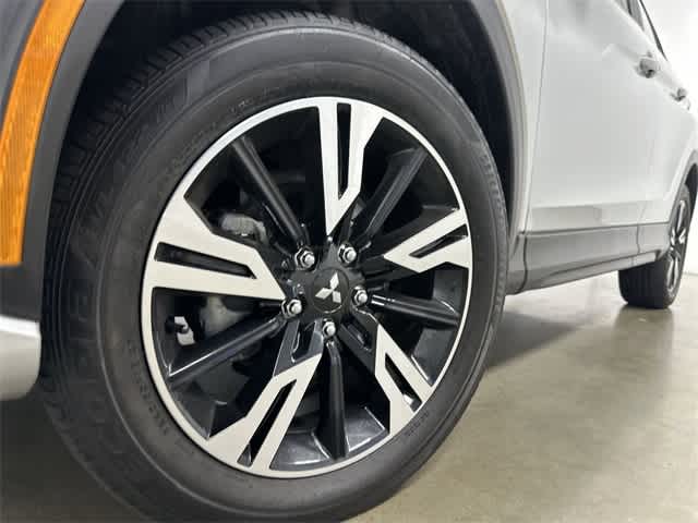 2024 Mitsubishi Eclipse Cross SE Alloy Silver Metallic at HGreg Houston
