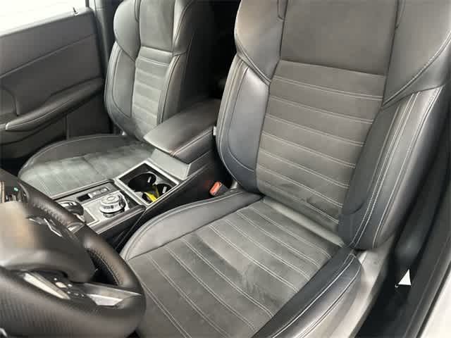 2023 Mitsubishi Outlander SE White Diamond at HGreg Houston