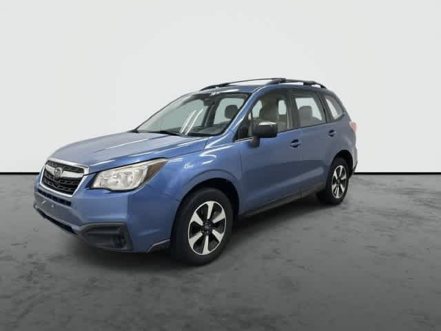 2017 Subaru Forester photo 8 of 32