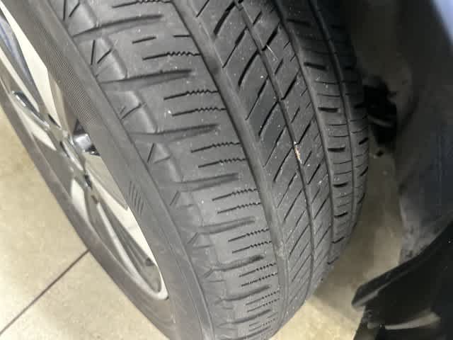 2017 Subaru Forester photo 29 of 32