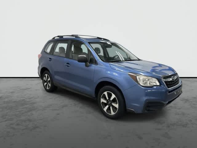 2017 Subaru Forester photo 5 of 32