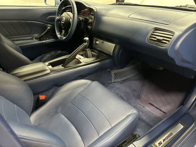 2005 Honda S2000 - 11