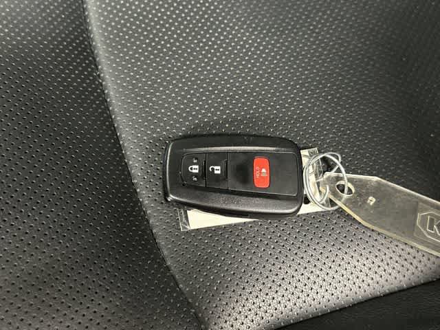 2024 Toyota 4Runner Limited Classic Silver Metallic at Group 1 Toyota Southwest