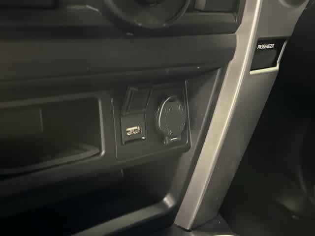 2020 Toyota 4Runner photo 24 of 31