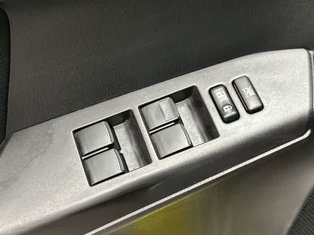 2018 Toyota RAV4 LE Silver Sky Metallic at Beck & Masten Kia