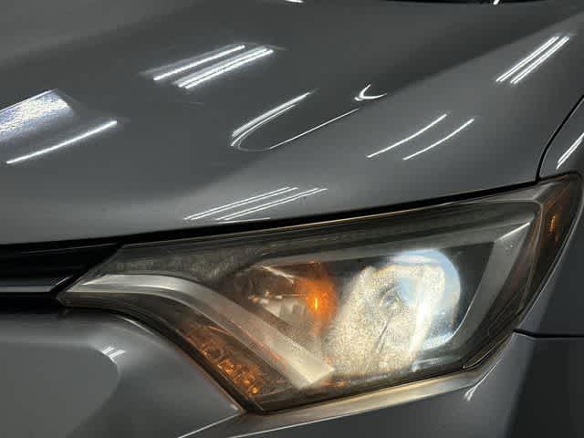 2018 Toyota RAV4 LE Silver Sky Metallic at Beck & Masten Kia