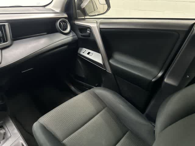 2018 Toyota RAV4 LE Silver Sky Metallic at Beck & Masten Kia