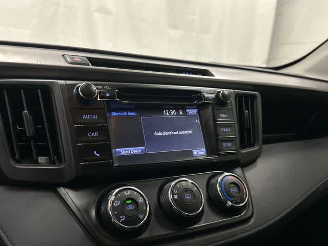 2018 Toyota RAV4 LE Silver Sky Metallic at Beck & Masten Kia