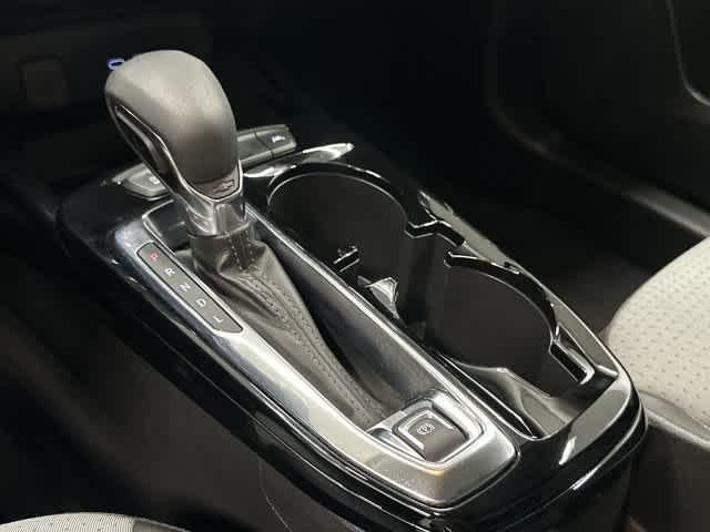 2025 Chevrolet Trax photo 24 of 32