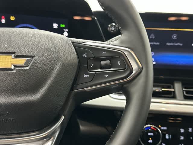 2025 Chevrolet Trax photo 18 of 32