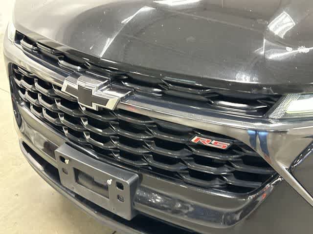 2024 Chevrolet Trax 2RS Mosaic Black Metallic at Lone Star Chevrolet