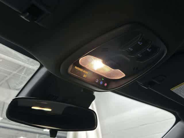 2024 Chevrolet Trax photo 21 of 32
