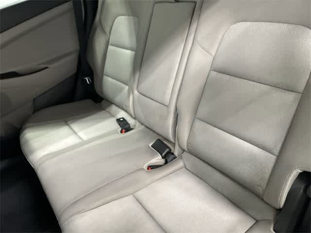 2016 Hyundai Tucson SE Dazzling White at Honda of Clear Lake