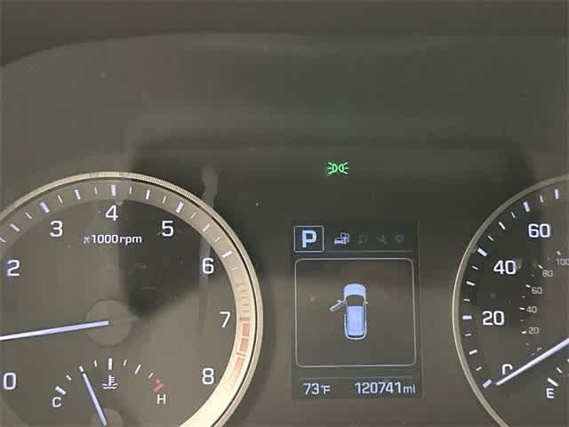 2016 Hyundai Tucson SE Dazzling White at Honda of Clear Lake