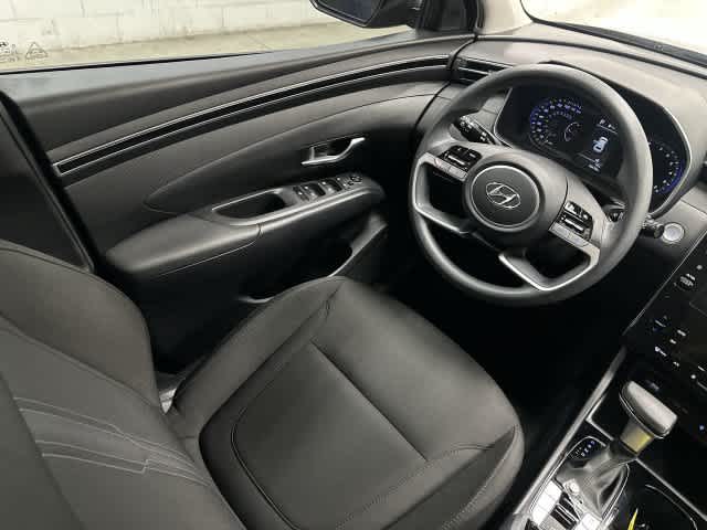 2024 Hyundai Tucson photo 12 of 32