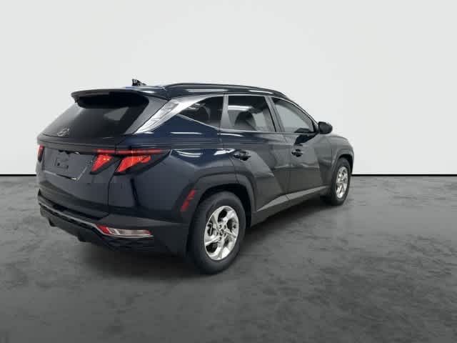 2024 Hyundai Tucson photo 3 of 32