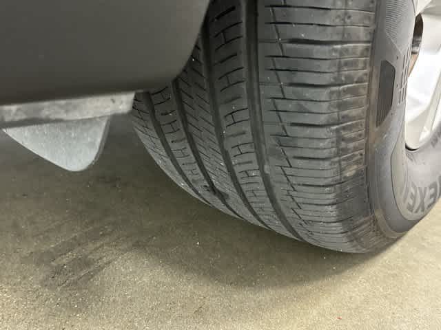 2024 Hyundai Tucson photo 29 of 32