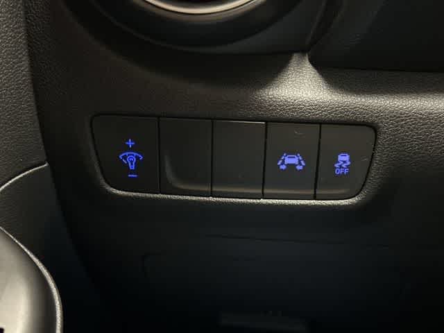 2019 Hyundai Kona SE Chalk White at HGreg Houston