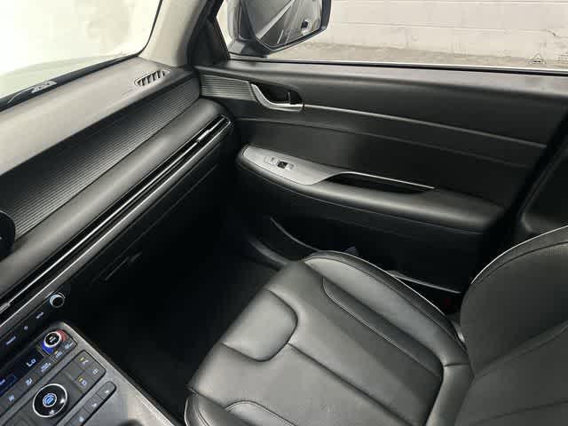 2023 Hyundai Palisade Limited Abyss Black Pearl at Friendly Ford Crosby