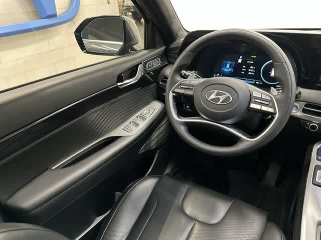 2024 Hyundai Palisade Calligraphy Steel Graphite at Friendly Ford Crosby