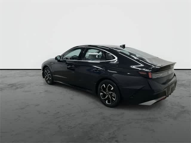 2024 Hyundai Sonata SEL Carbon Blue at Lexus Southwest Houston