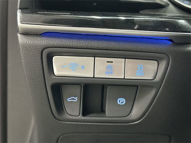 2023 Genesis G80 2.5T Savile Silver at Helfman Ford