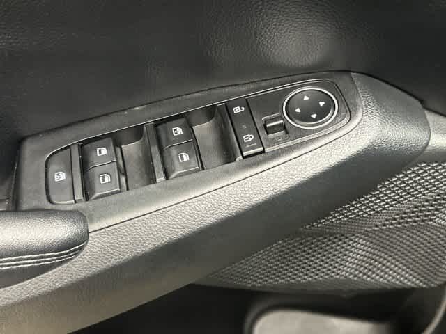 2023 Kia Seltos photo 20 of 33