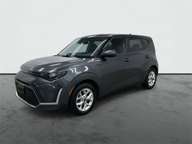 2023 Kia Soul LX Gravity Gray at Sterling McCall Acura