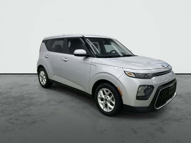 2020 Kia Soul S Sparkling Silver at Beck & Masten Kia