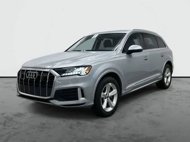 2024 Audi Q7 Premium Plus Satellite Silver Metallic at Friendly Ford Crosby