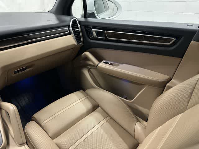 2019 Porsche Cayenne  White at AutoNation USA Katy