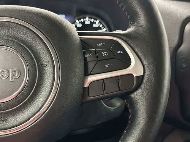 2021 Jeep Renegade Trailhawk Granite Crystal Metallic Clearcoat at AutoNation USA Houston