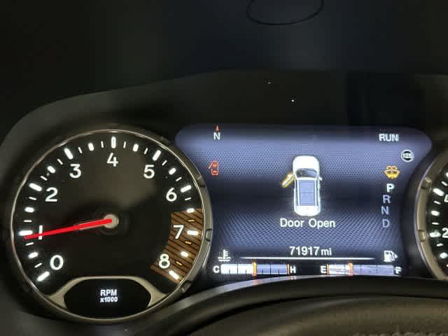 2021 Jeep Renegade photo 15 of 31