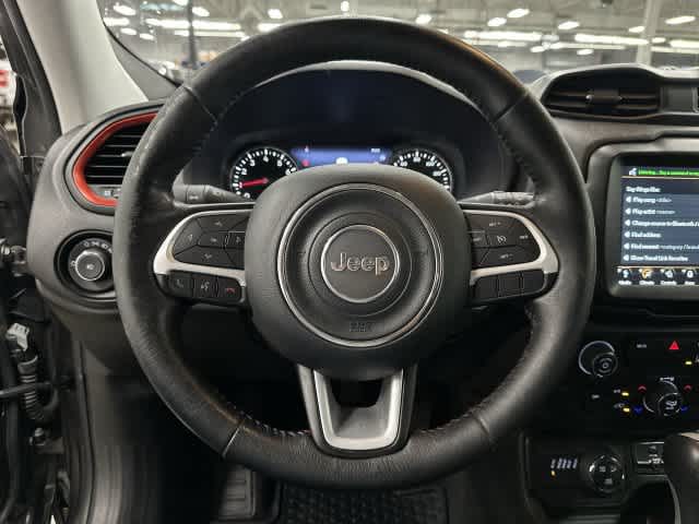 2021 Jeep Renegade photo 14 of 31
