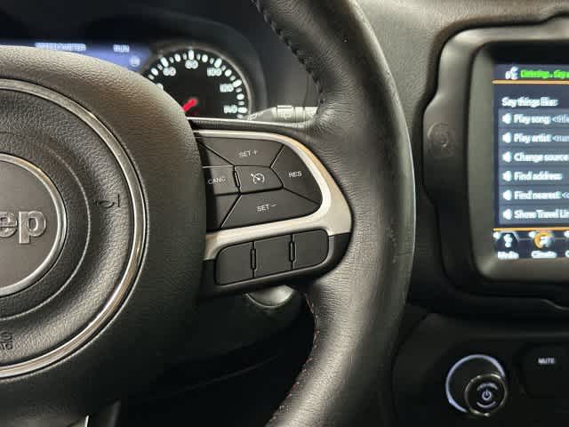 2021 Jeep Renegade photo 17 of 31