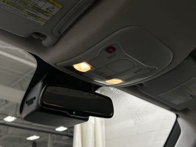2021 Jeep Renegade photo 20 of 31