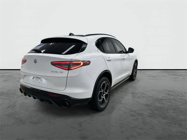 2024 Alfa Romeo Stelvio Veloce - 2