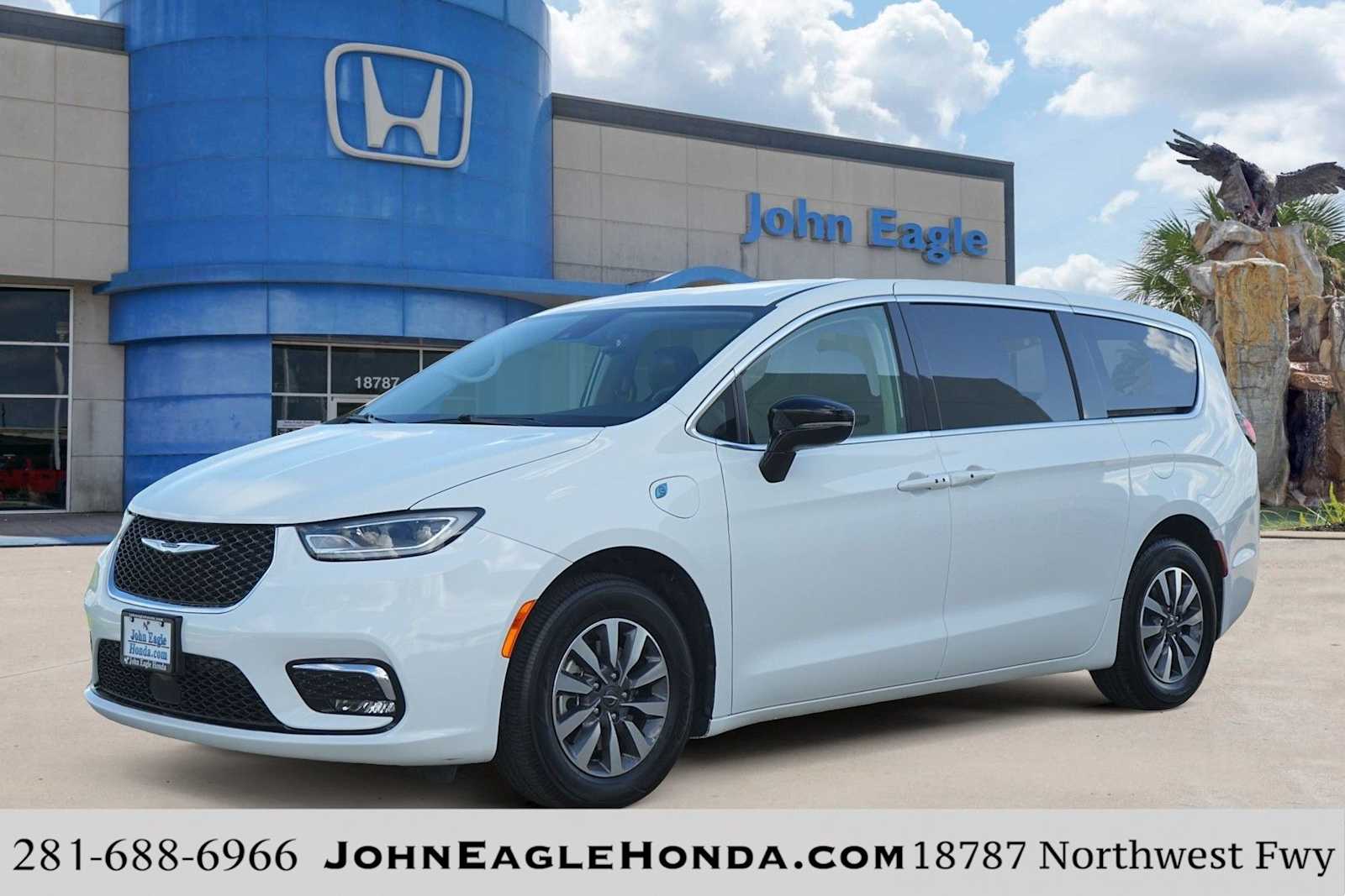 2024 Chrysler Pacifica
