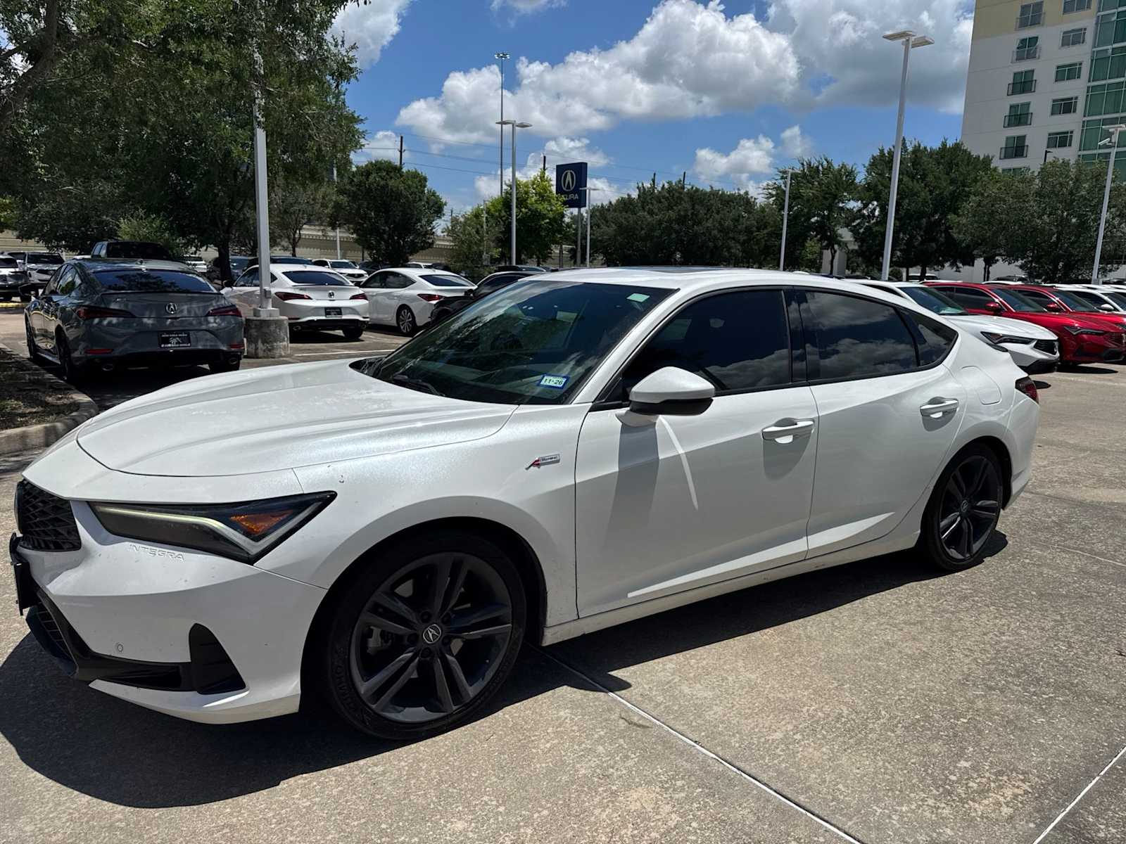 Platinum White Pearl 2024 Acura Integra FWD with Technology and A-SPEC Package Sedan Front-Wheel Drive Continuously Variable Transmission